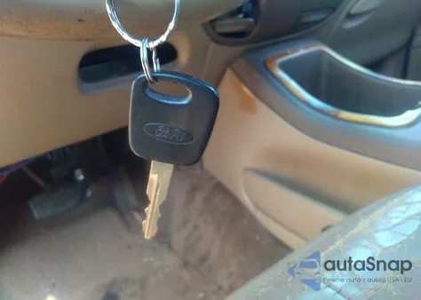 1998 Ford Expedition Eddie Bauer/Xlt from USA, damaged, VIN 1FMPU18L3WLB34785